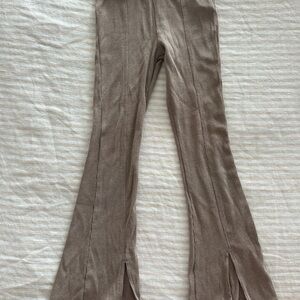 Zara Beige Ribbed Knit Sweater